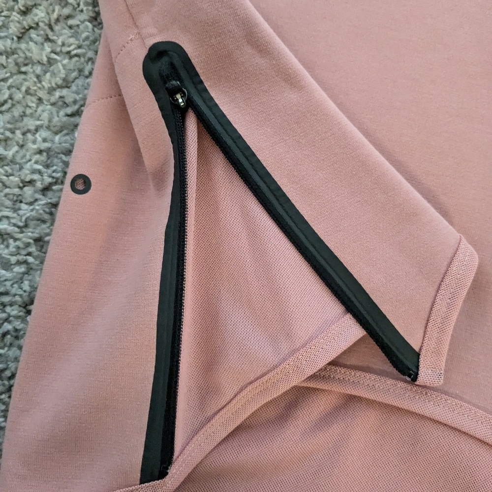 Nike - Picture 5 of 5